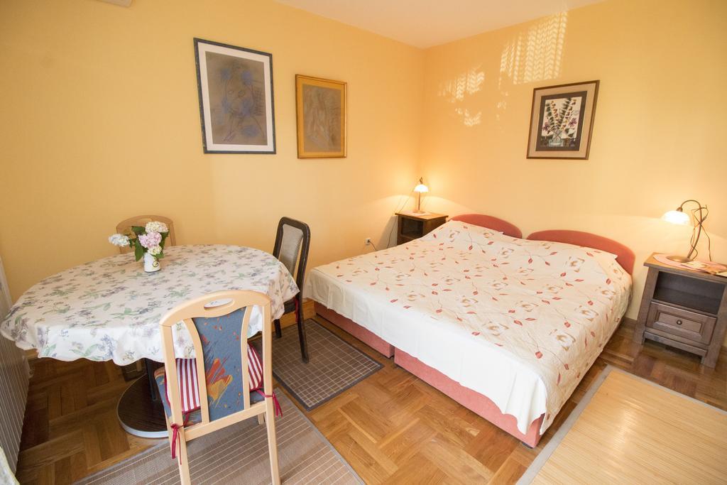 Apartments Grace Rovinj Bagian luar foto