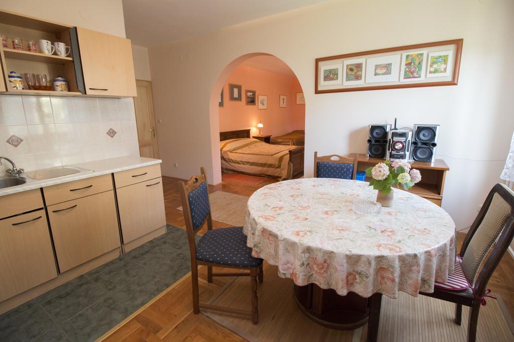 Apartments Grace Rovinj Bagian luar foto
